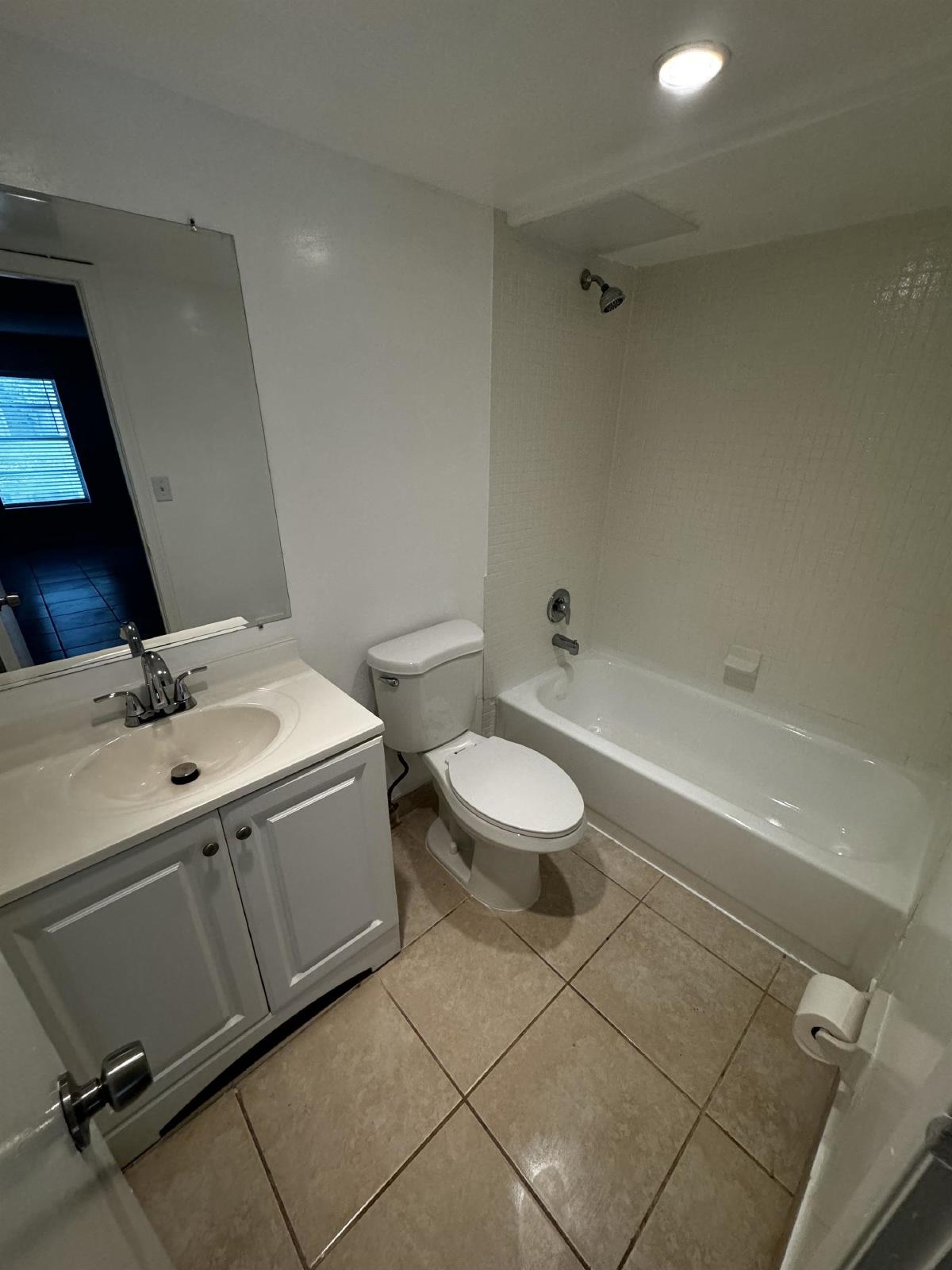 Golfview Flats - 107B property image