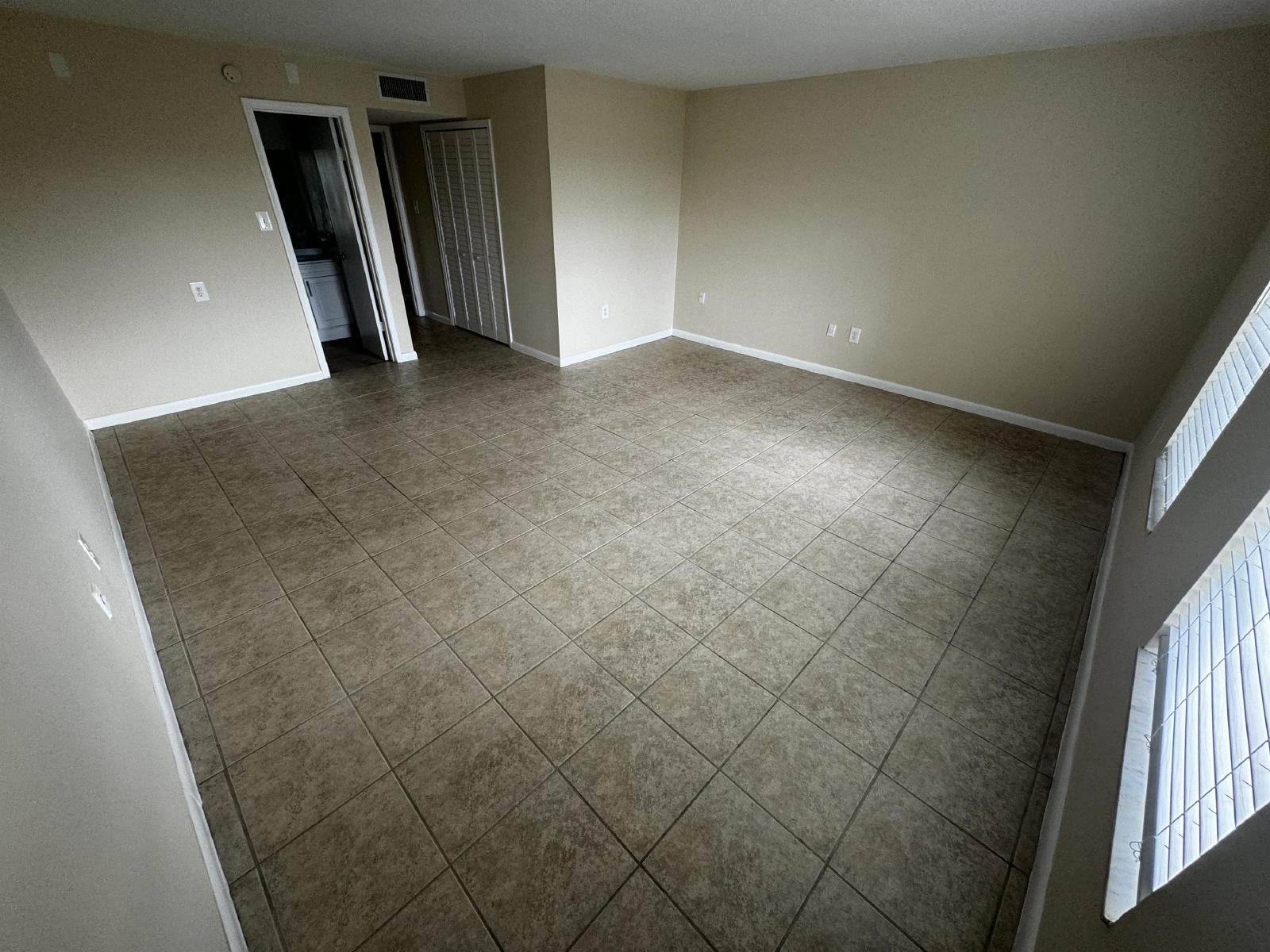 Golfview Flats - 302B property image