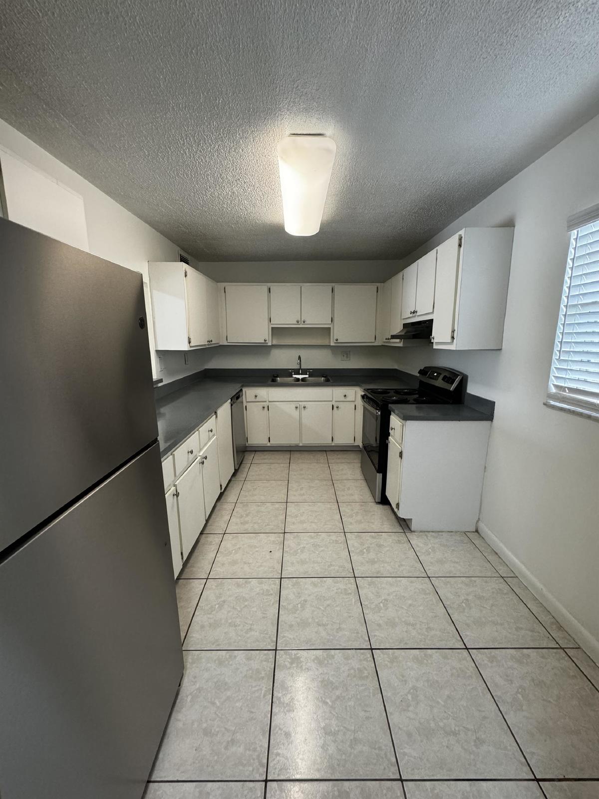 Golfview Flats - 402A property image