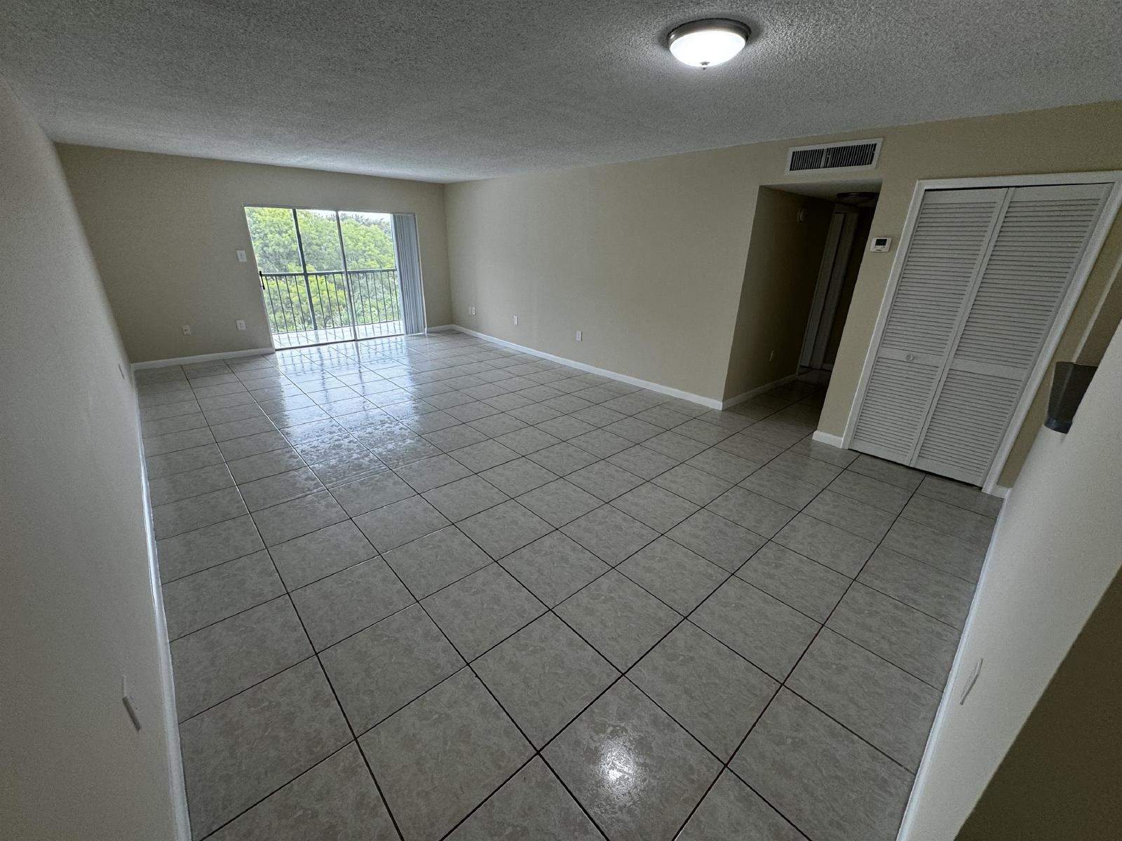 Golfview Flats - 402A property image