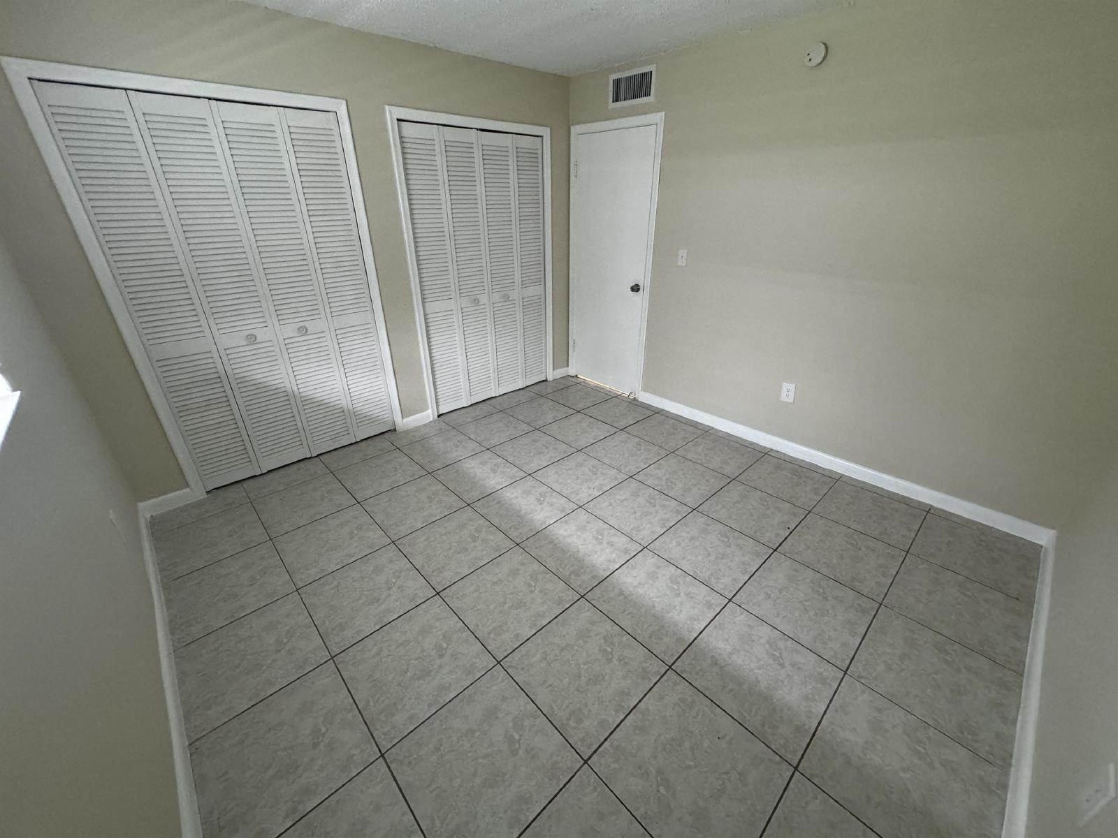 Golfview Flats - 402A property image