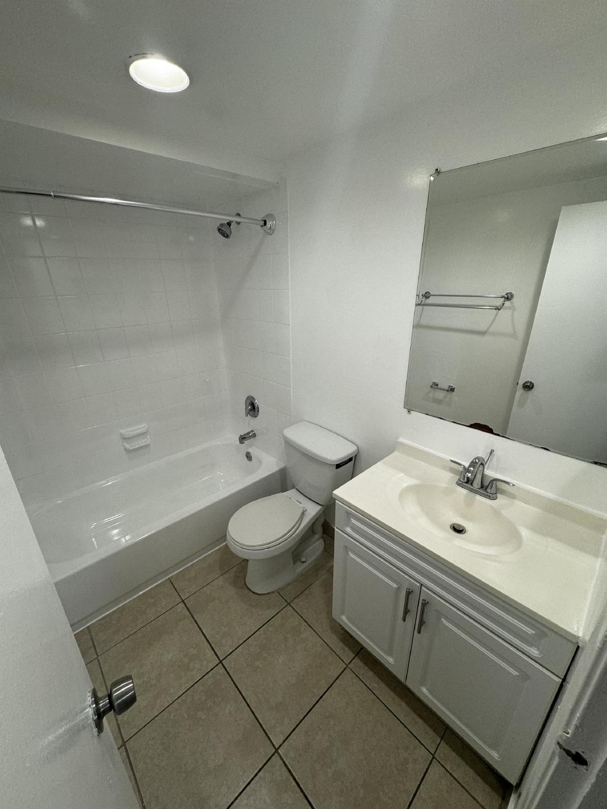 Golfview Flats - 305A property image