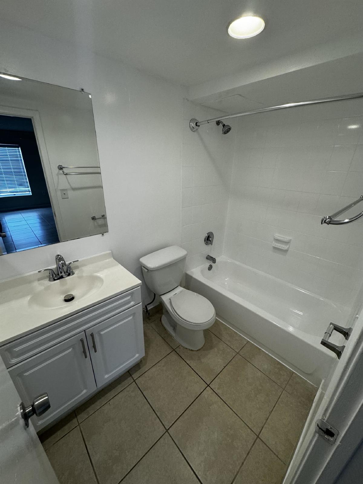 Golfview Flats - 305A property image