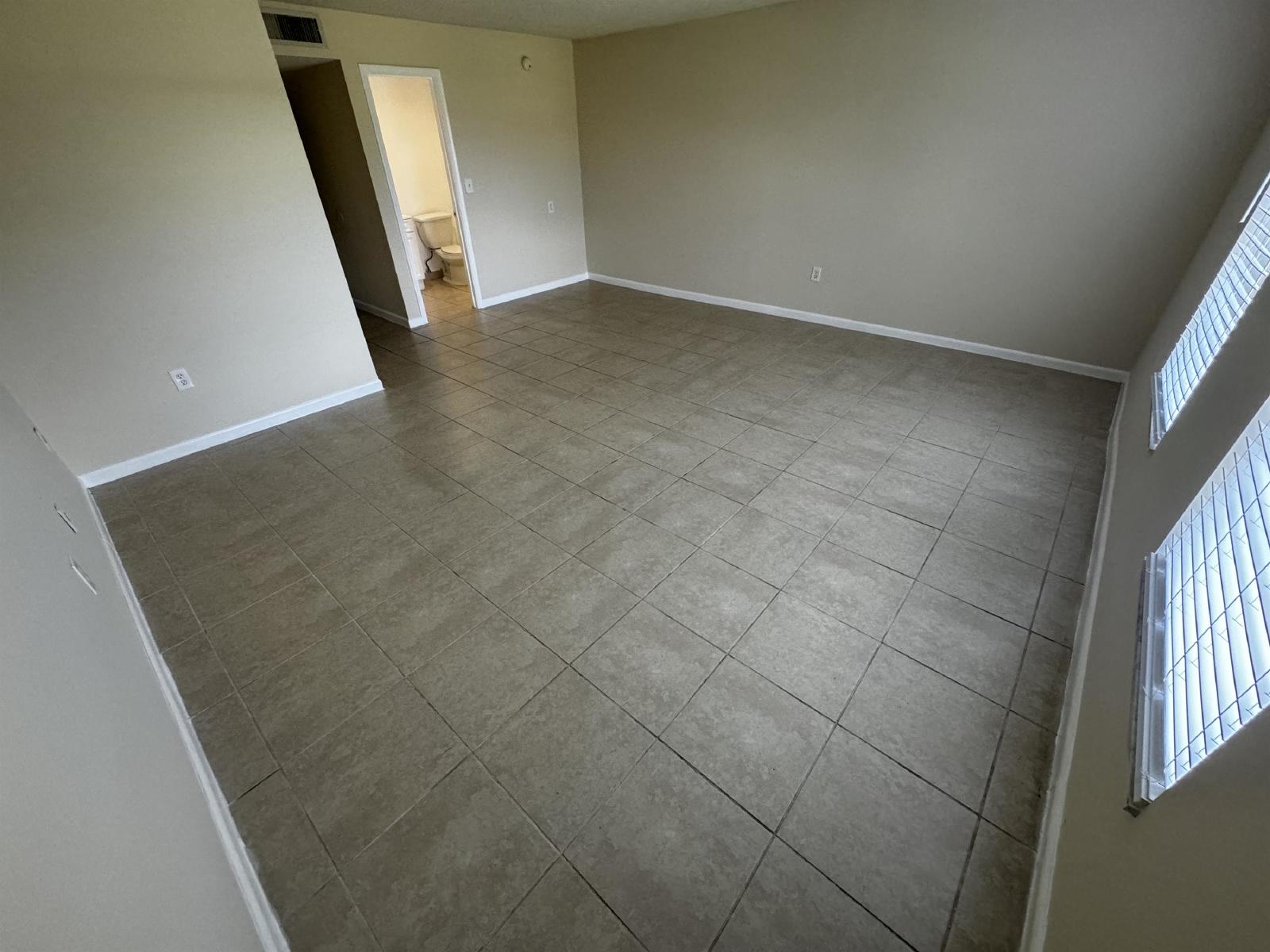 Golfview Flats - 305A property image