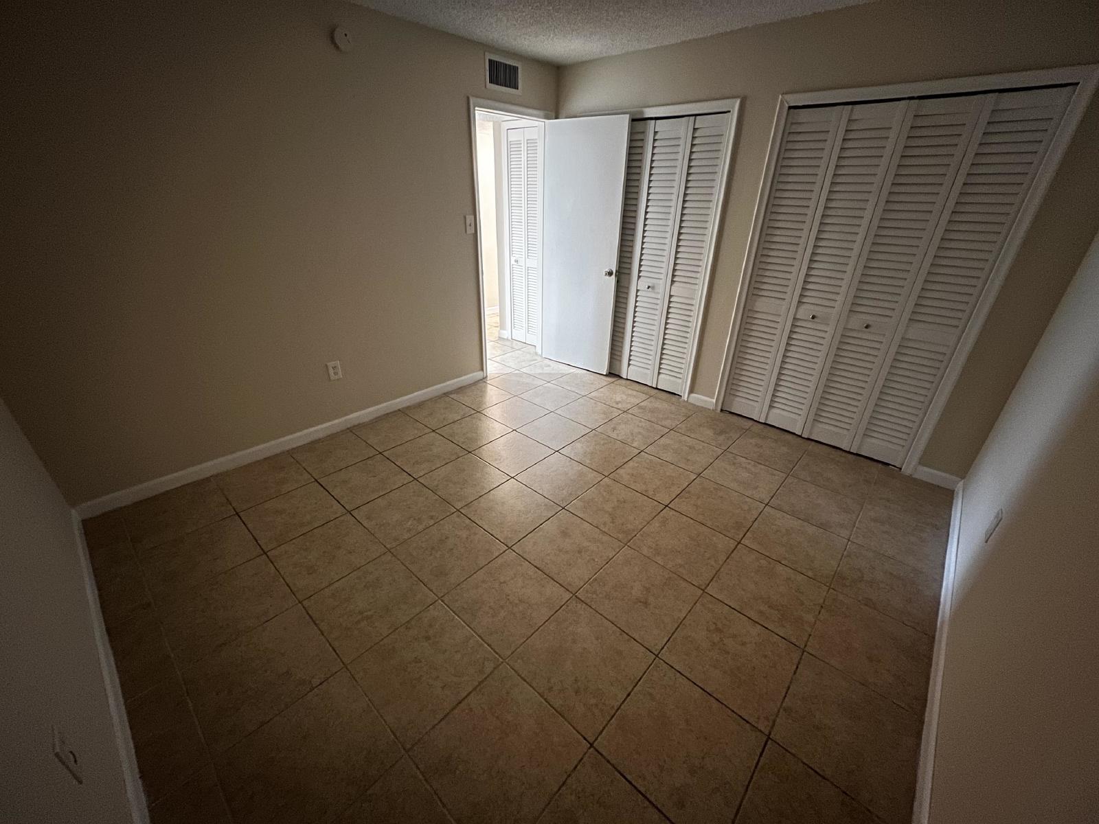 Golfview Flats - 105B property image