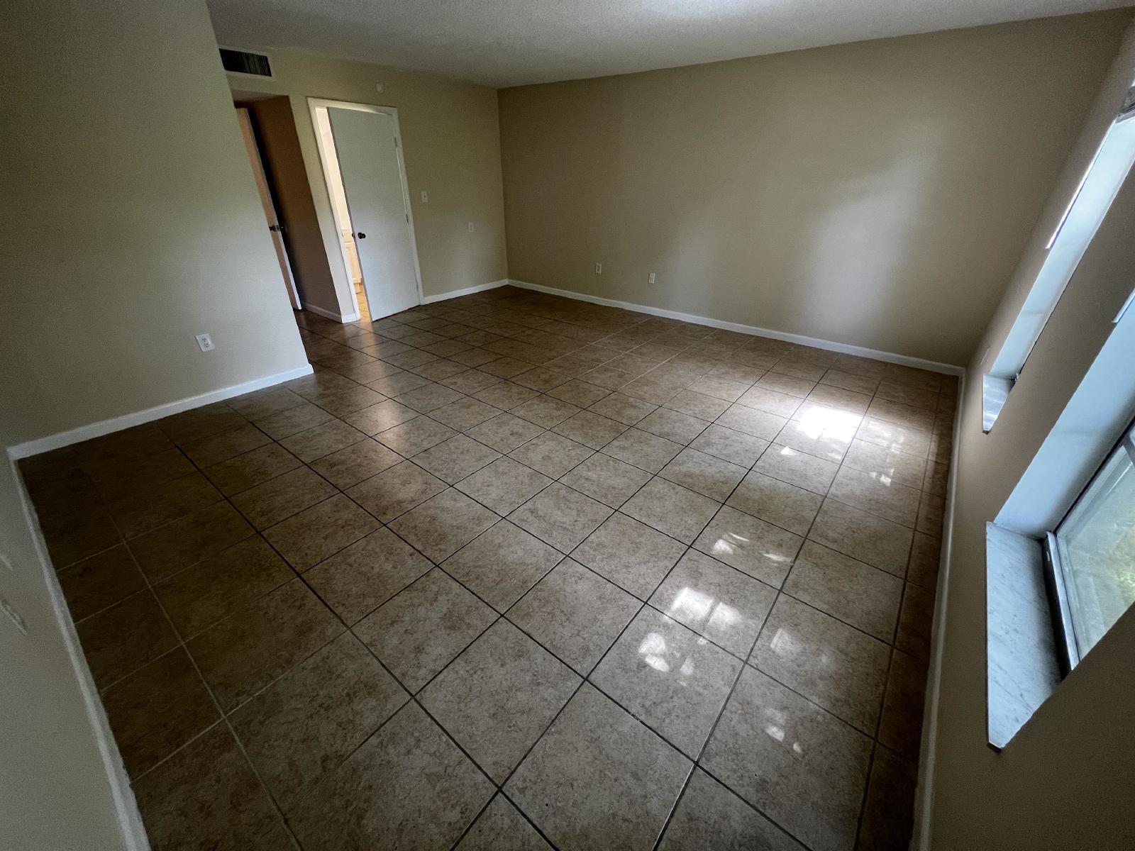 Golfview Flats - 105B property image