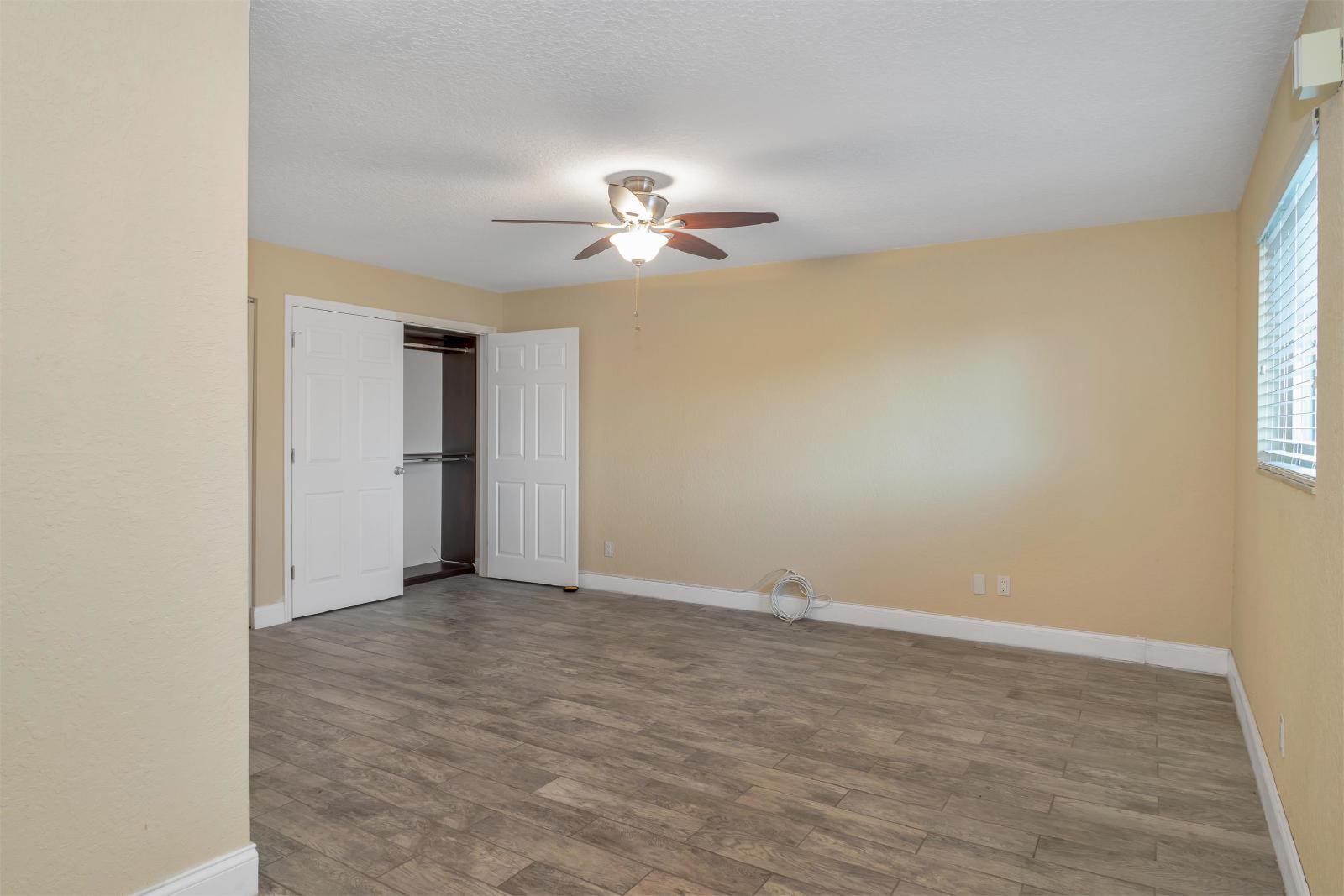 College Square - 6620-A6 property image